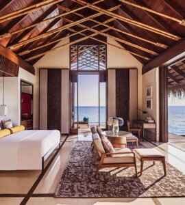 ice 190764 99419368 946992